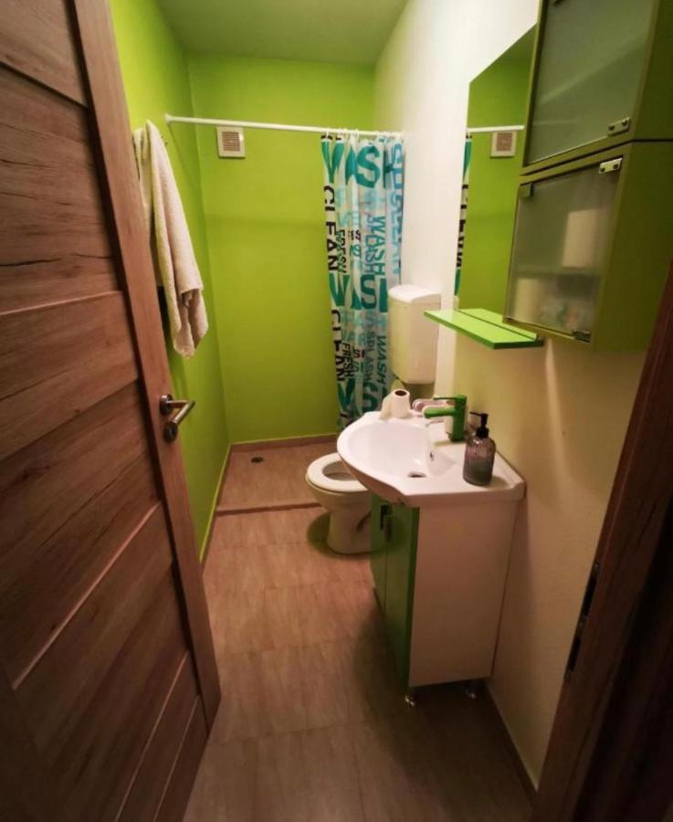 Londof Housing City Center Brasov Apartamento Exterior foto