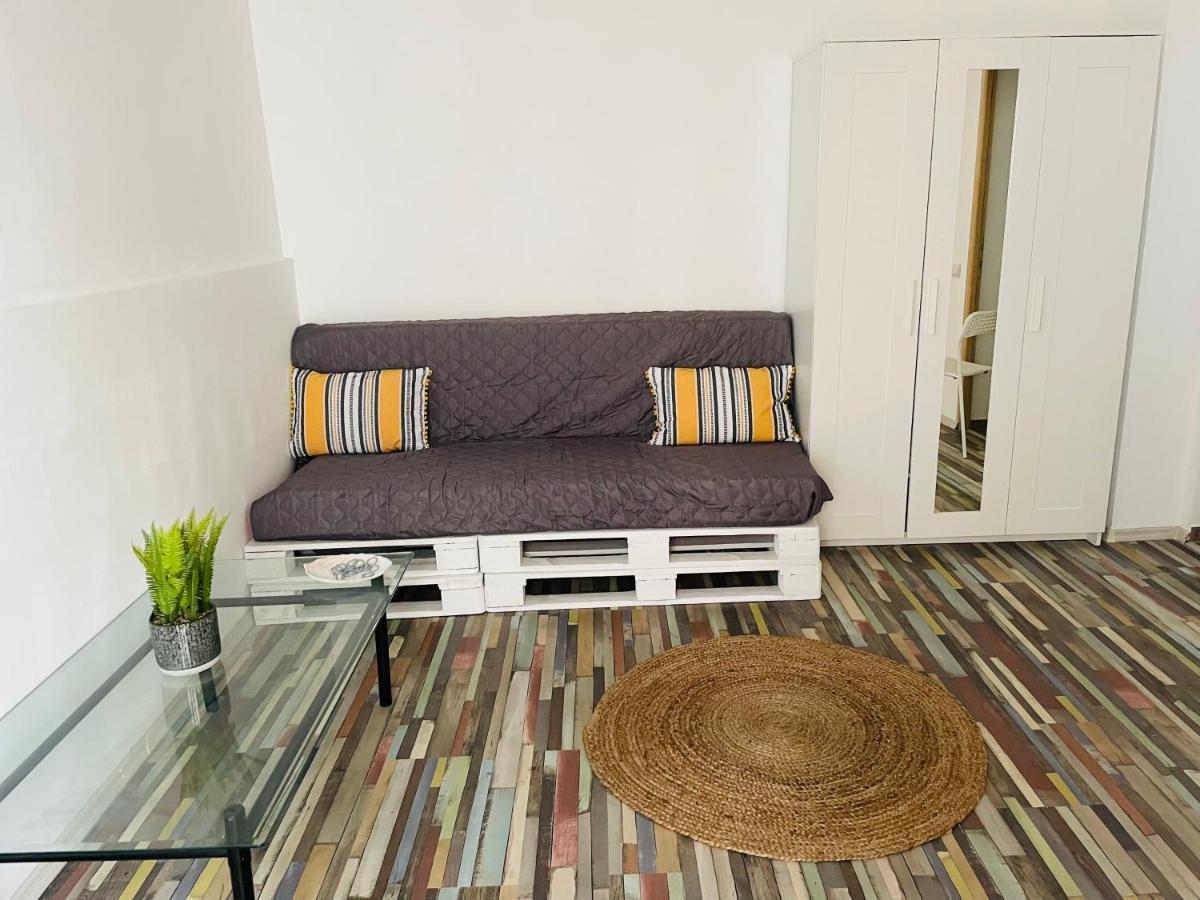 Londof Housing City Center Brasov Apartamento Exterior foto