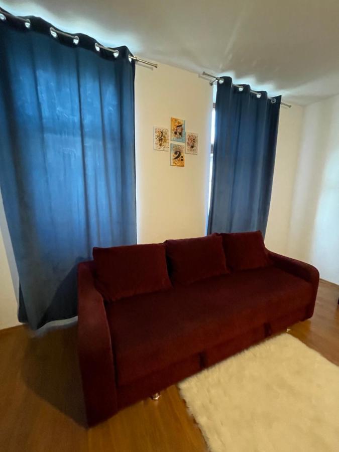 Londof Housing City Center Brasov Apartamento Exterior foto